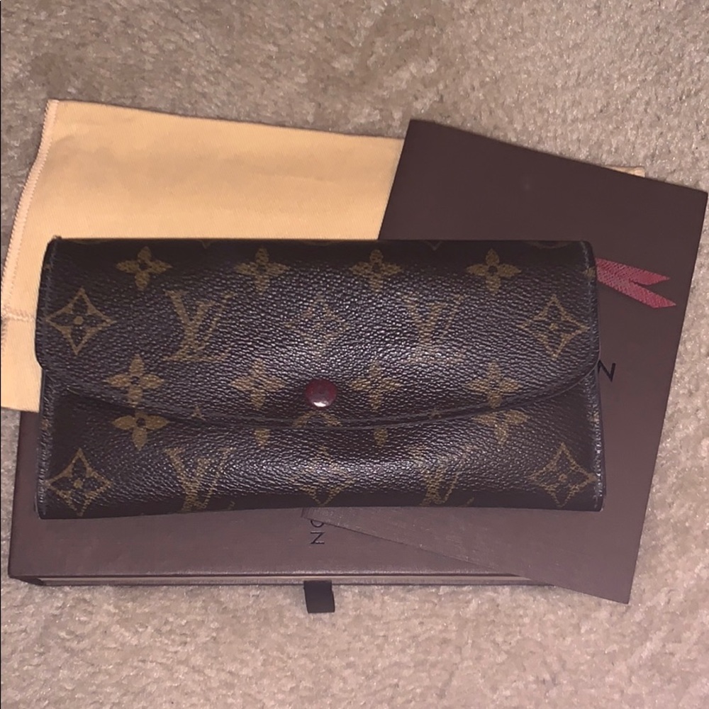Louis Vuitton Emilie Monogram Rouge